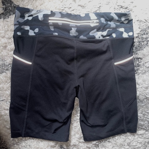 Athleta Biker Shorts - Picture 3 of 3